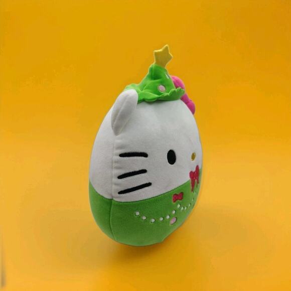 Hello Kitty Sanrio 8" Squishmallow Christmas Tree With Pink Bow Jazwares NWT - Picture 3 of 6